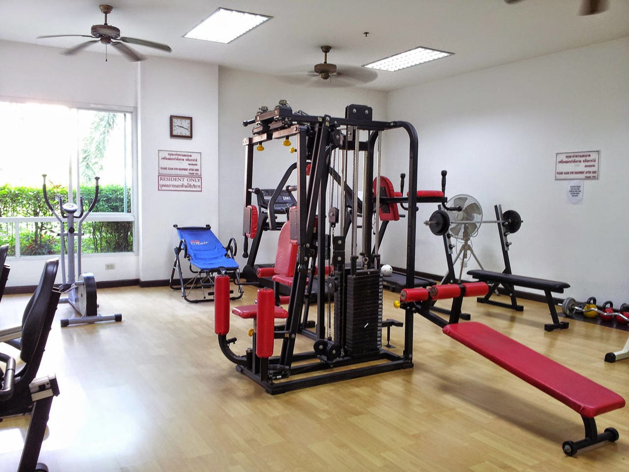 A Large 2 Bedroom - 3 Baths 511 Downtown Hotel 3*